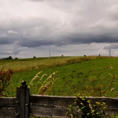 Zakatek Szczescia Eko Farm stay Kiwity
