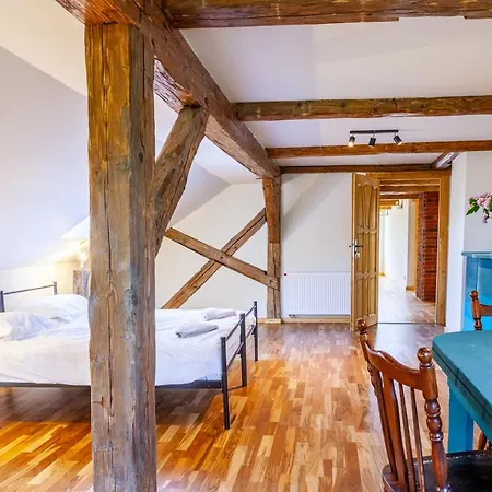 Zakatek Szczescia Eko Farm stay